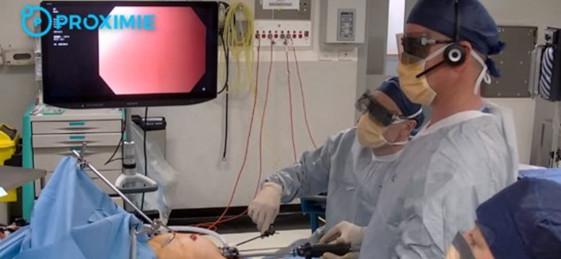 Surgeon uses Proximie telementoring technology during surgery
