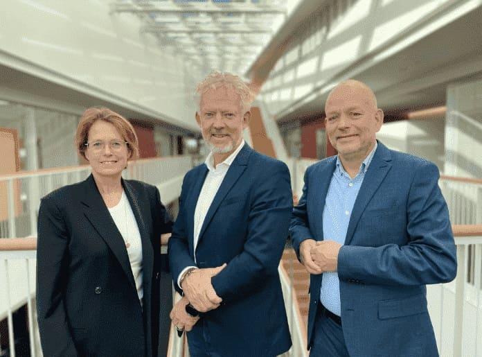 Julie Brooker, MD Janssen Denmark; Henning Langberg, CIO Rigshospitalet; Sven Dohmann, Country Director, J&J MedTech Denmark. 